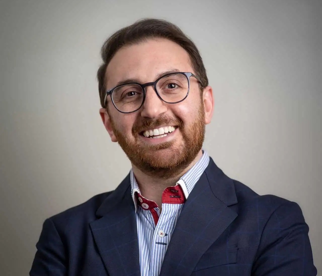 https://absoluteintegritymediasolutions.com/wp-content/uploads/2025/09/Rayz-Headshots-1280w-1920w.jpg